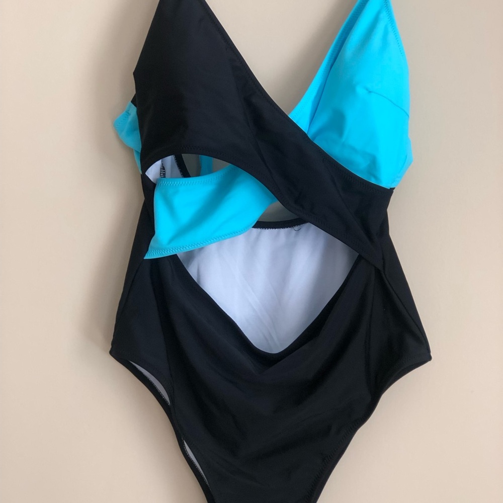 Chic Black and Blue Women's One-Piece Swimsuit